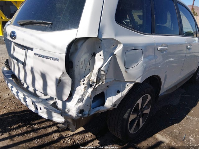 JF2SJAGC0JH416145 Subaru Forester 2.5i Premium