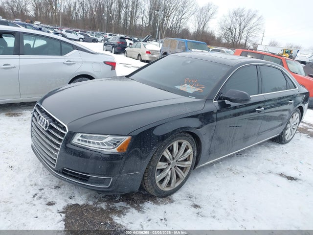 2016 AUDI A8 L WAU34AFD0GN019711 Photo 1