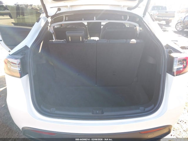 44306214 :رقم المزاد ، 7SAYGAEE6PF664729 vin ، 2023 Tesla Model Y Awd/long Range Dual Motor All-wheel Drive مزاد بيع