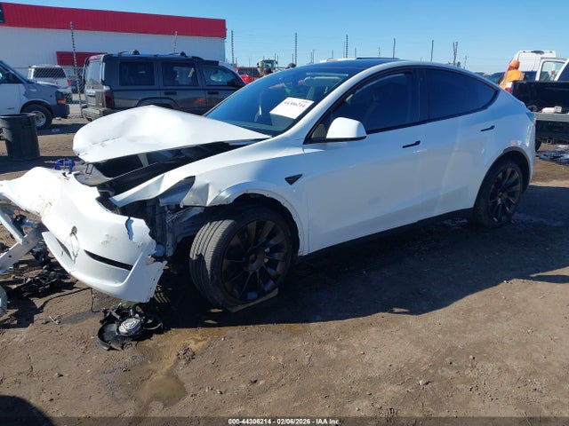 44306214 :رقم المزاد ، 7SAYGAEE6PF664729 vin ، 2023 Tesla Model Y Awd/long Range Dual Motor All-wheel Drive مزاد بيع