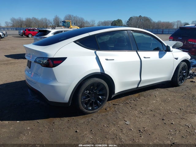 44306214 :رقم المزاد ، 7SAYGAEE6PF664729 vin ، 2023 Tesla Model Y Awd/long Range Dual Motor All-wheel Drive مزاد بيع