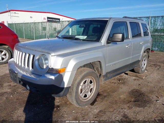 2012 JEEP PATRIOT 1C4NJRBB0CD610872 Photo 1