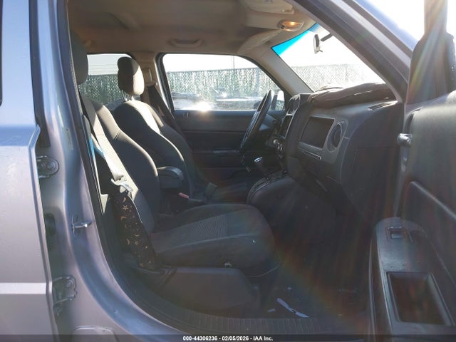 2012 JEEP PATRIOT 1C4NJRBB0CD610872 Photo 4