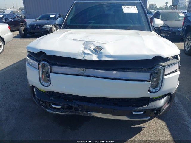 2023 RIVIAN R1S 7PDSGABA6PN017536 Photo 5