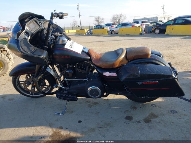 Harley-Davidson Fltrxs Road Glide Special 2015 1HD1KTM3XFB698567 Image 26