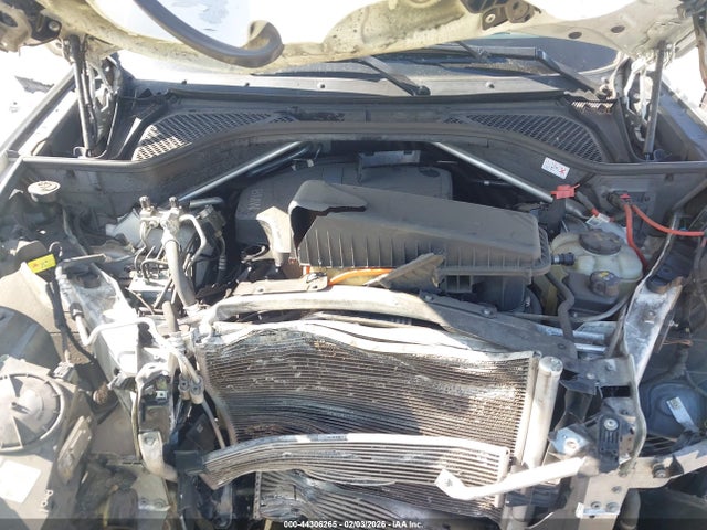 5UXKT0C55G0S75797 BMW X5 Edrive Xdrive40e