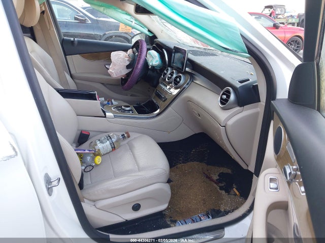 WDC0G4KB3JV070026 Mercedes-Benz Glc 300 4matic