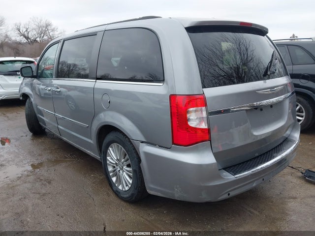 Продаж на аукціоні авто 2015 Chrysler Town & Country Touring-l, vin: 2C4RC1CGXFR620298, номер лоту: 44306285