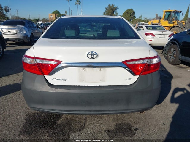 Toyota CAMRY LE 2016 4T4BF1FK0GR541737 Image 16