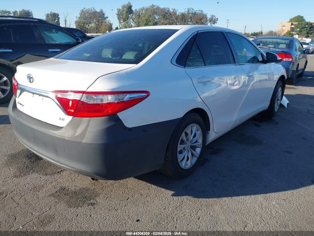 Toyota CAMRY LE 2016 4T4BF1FK0GR541737 Image 4