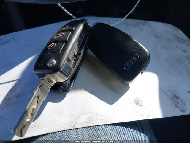 2013 AUDI A3 WAUKJAFM6DA018506 Photo 10