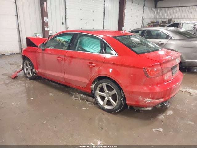 2015 AUDI A3 WAUBFGFF9F1053338 Photo 2