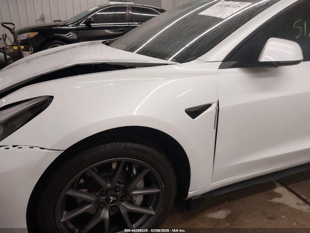 2023 Tesla Model 3 Long Range Dual Motor All-wheel Drive მანქანა იყიდება აუქციონზე, vin: 5YJ3E1EB4PF598880, აუქციონის ნომერი: 44306325