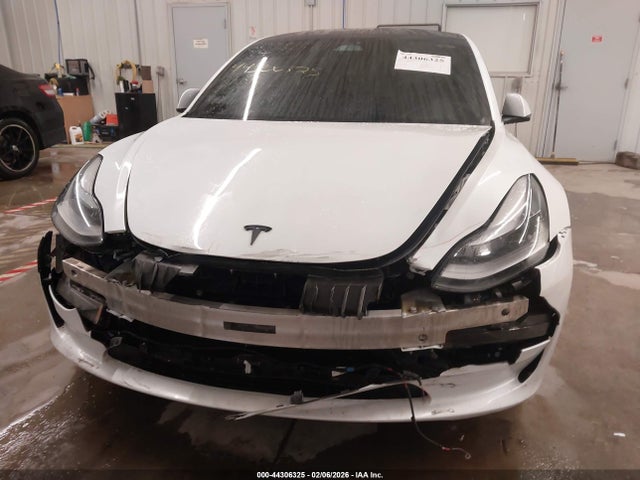 2023 Tesla Model 3 Long Range Dual Motor All-wheel Drive მანქანა იყიდება აუქციონზე, vin: 5YJ3E1EB4PF598880, აუქციონის ნომერი: 44306325