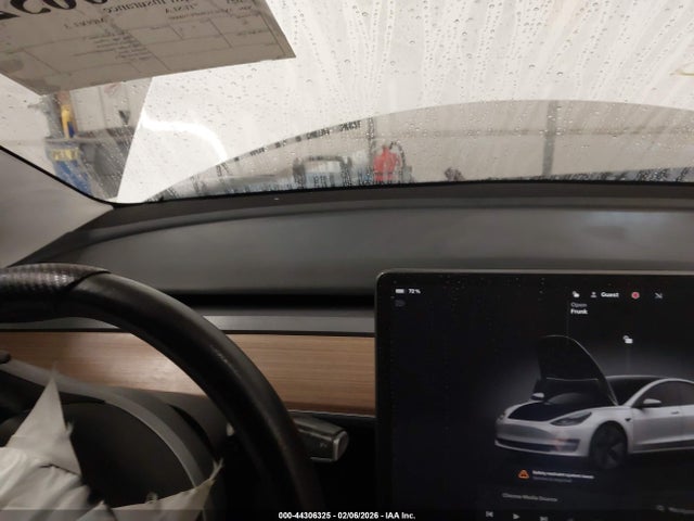2023 Tesla Model 3 Long Range Dual Motor All-wheel Drive მანქანა იყიდება აუქციონზე, vin: 5YJ3E1EB4PF598880, აუქციონის ნომერი: 44306325