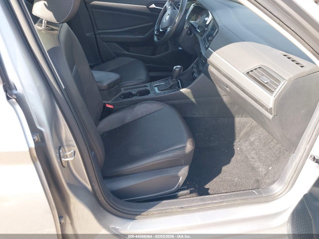 44306364 :رقم المزاد ، 3VWCB7BU4LM066890 vin ، 2020 Volkswagen Jetta مزاد بيع