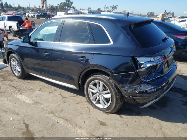 2020 AUDI Q5 WA1ANAFY9L2107575 Photo 2