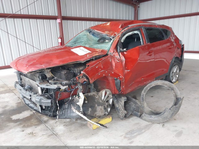KM8J33A43HU447856 Hyundai Tucson Se Plus