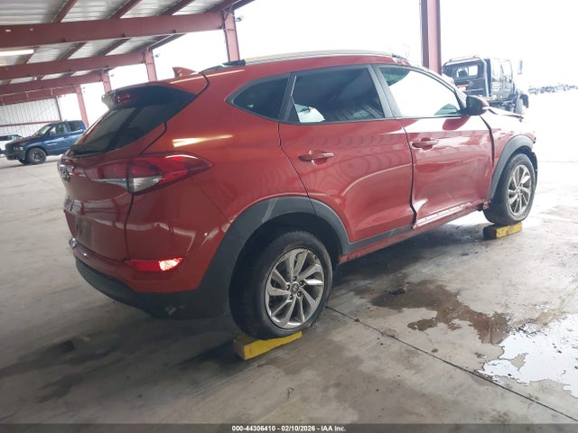 KM8J33A43HU447856 Hyundai Tucson Se Plus