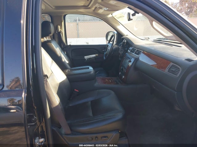 Продажа на аукционе авто 2013 Chevrolet Tahoe Ltz, vin: 1GNSKCE00DR199475, номер лота: 44306443