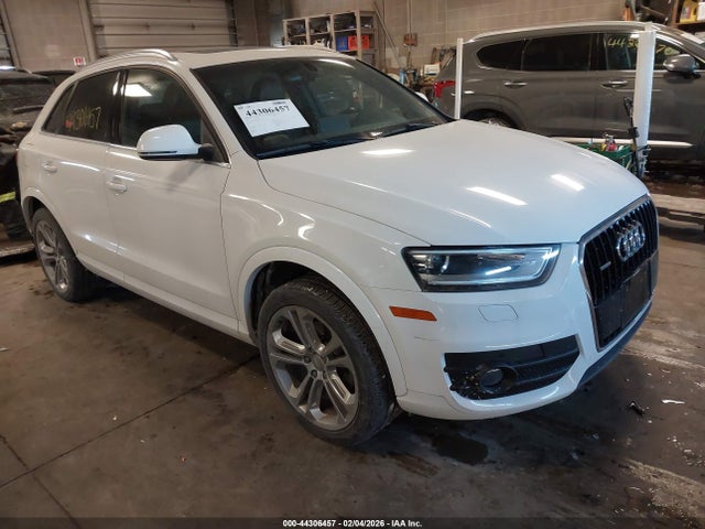2015 AUDI Q3 WA1GFCFS5FR011792 Photo 0