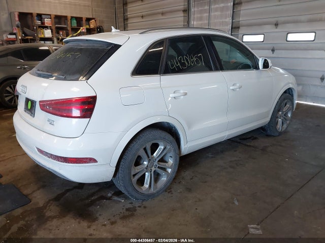 2015 AUDI Q3 WA1GFCFS5FR011792 Photo 3
