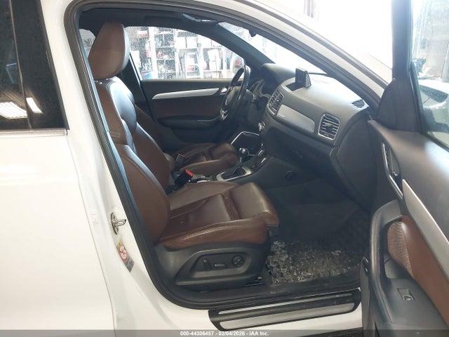 2015 AUDI Q3 WA1GFCFS5FR011792 Photo 4