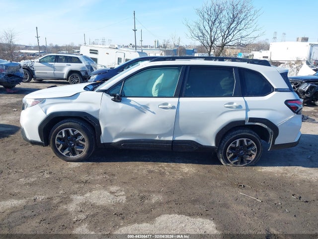 Subaru Forester Premium 2025 JF2SLDDC0SH403607 Image 14