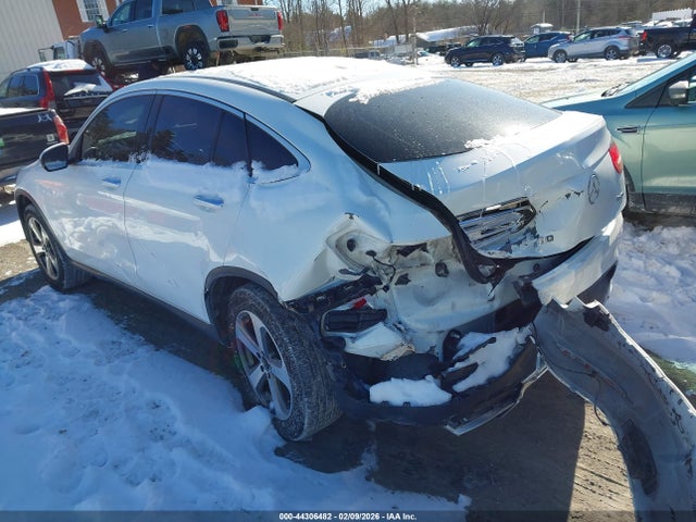 2018 MERCEDES-BENZ GLC 300 COUPE WDC0J4KB5JF385969 Photo 2