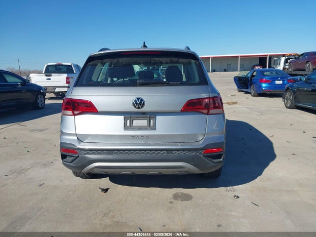3VVCX7B22NM007036 Volkswagen Taos 1.5t S
