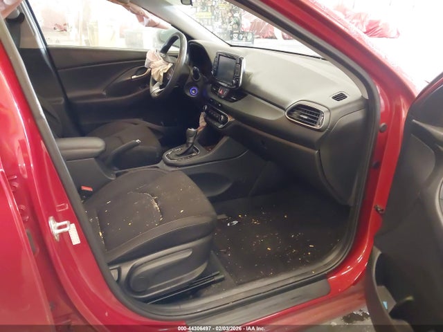 Hyundai ELANTRA GT 2018 KMHH35LE3JU057653 Image 5