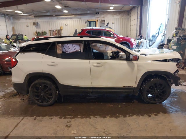 44306511 :رقم المزاد ، 3GKALMEV3KL252522 vin ، 2019 Gmc Terrain Sle مزاد بيع