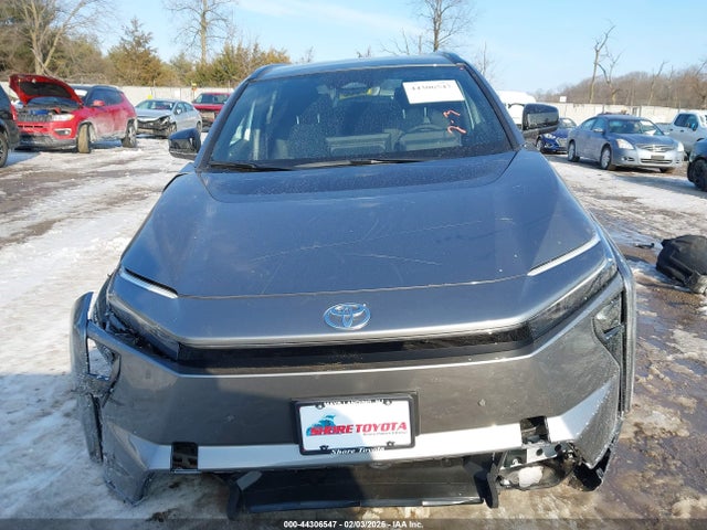 Продажа на аукционе авто 2026 Toyota Bz Xle Plus, vin: JTMBCAEB2TA003190, номер лота: 44306547
