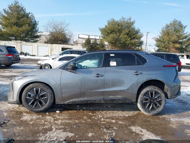 Продажа на аукционе авто 2026 Toyota Bz Xle Plus, vin: JTMBCAEB2TA003190, номер лота: 44306547