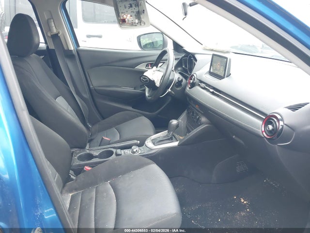2017 MAZDA CX-3 JM1DKDB7XH0170679 Photo 4