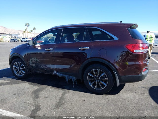 5XYPGDA32JG349814 KIA Sorento 2.4l Lx
