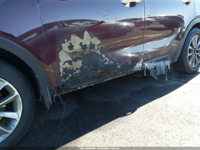 2018 KIA SORENTO 5XYPGDA32JG349814 Photo 5