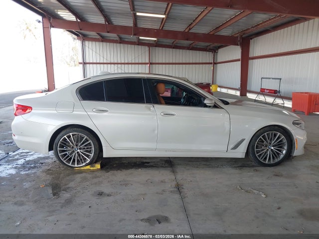 WBAJE5C52JWA95461 BMW 540I