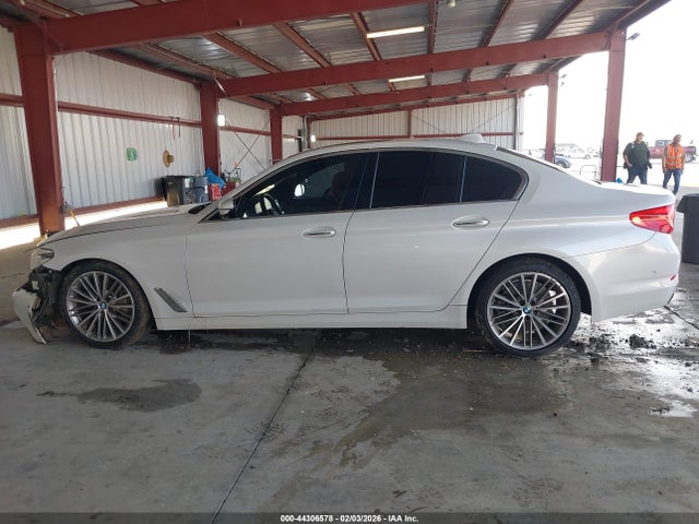 WBAJE5C52JWA95461 BMW 540I