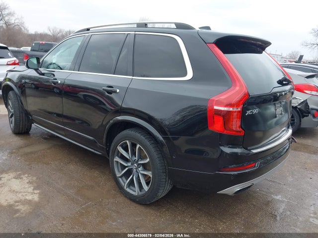 2017 VOLVO XC90 YV4A22PK5H1122003 Photo 2