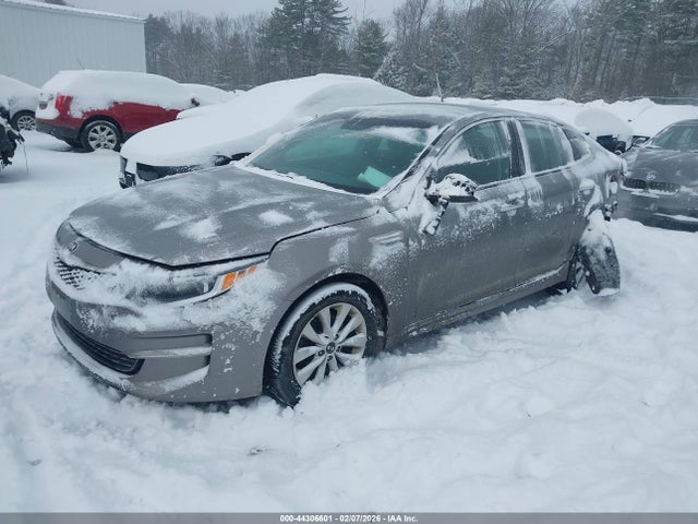 Продаж на аукціоні авто 2017 Kia Optima Lx, vin: 5XXGT4L38HG162228, номер лоту: 44306601