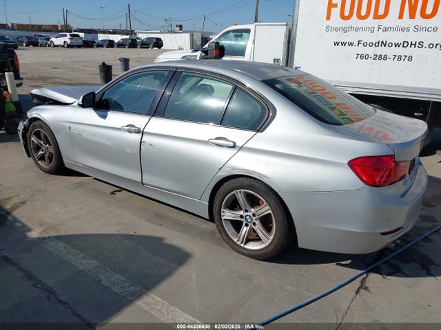 2015 BMW 328I WBA3C1C54FP116879 Photo 2