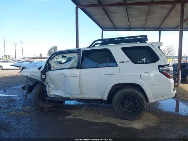 Toyota 4runner Trd Pro 2019 JTEBU5JR7K5694369 Image 14