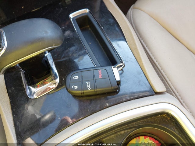 2C3CCAAG3EH296676 Chrysler 300