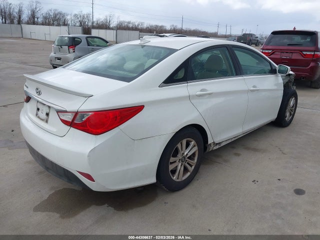 5NPEB4AC2EH914938 Hyundai SONATA GLS