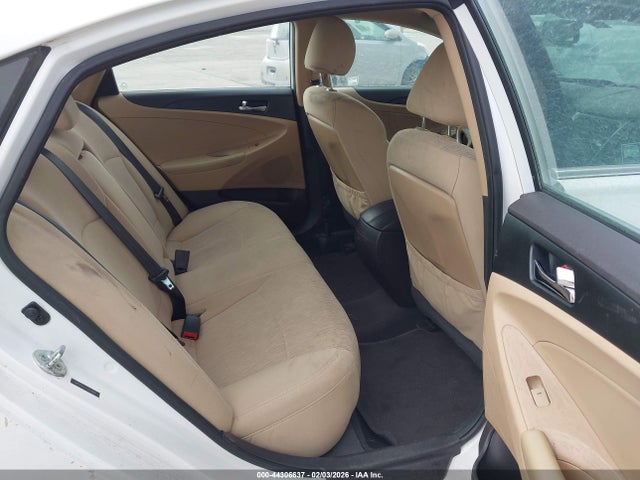 5NPEB4AC2EH914938 Hyundai SONATA GLS