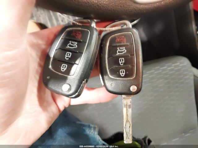 Продажа на аукционе авто 2019 Hyundai Tucson Se, vin: KM8J2CA43KU998007, номер лота: 44306665
