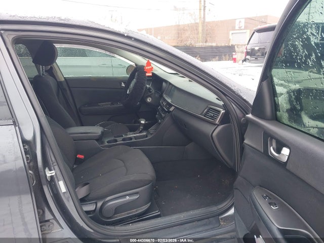 44306670 :رقم المزاد ، KNAGT4L34J5217183 vin ، 2018 Kia Optima Lx مزاد بيع