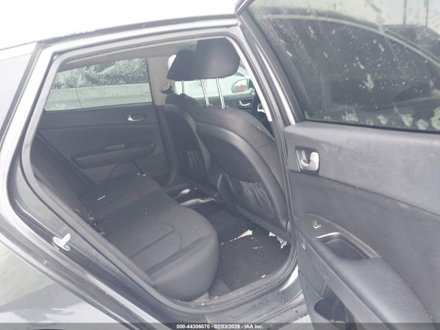 44306670 :رقم المزاد ، KNAGT4L34J5217183 vin ، 2018 Kia Optima Lx مزاد بيع