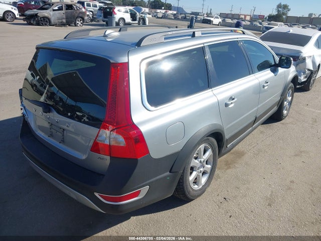 2012 VOLVO XC70 YV4952BZ6C1135592 Photo 3